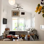 Special Launch Price! Amazing Sea View 1br Villa, Garden & Gym 别墅 Polis