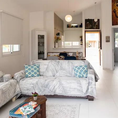 Special Launch Price! Amazing Sea View 1br Villa, Garden *