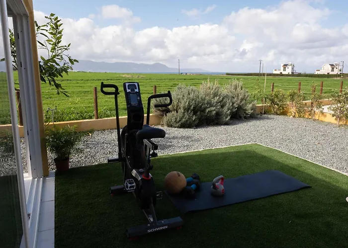 Special Launch Price! Majestic 1br Sea View & Gym Vila *