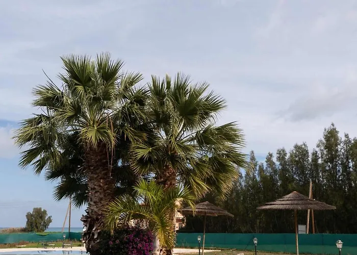 Special Launch Price! Majestic 1br Sea View & Gym Polis